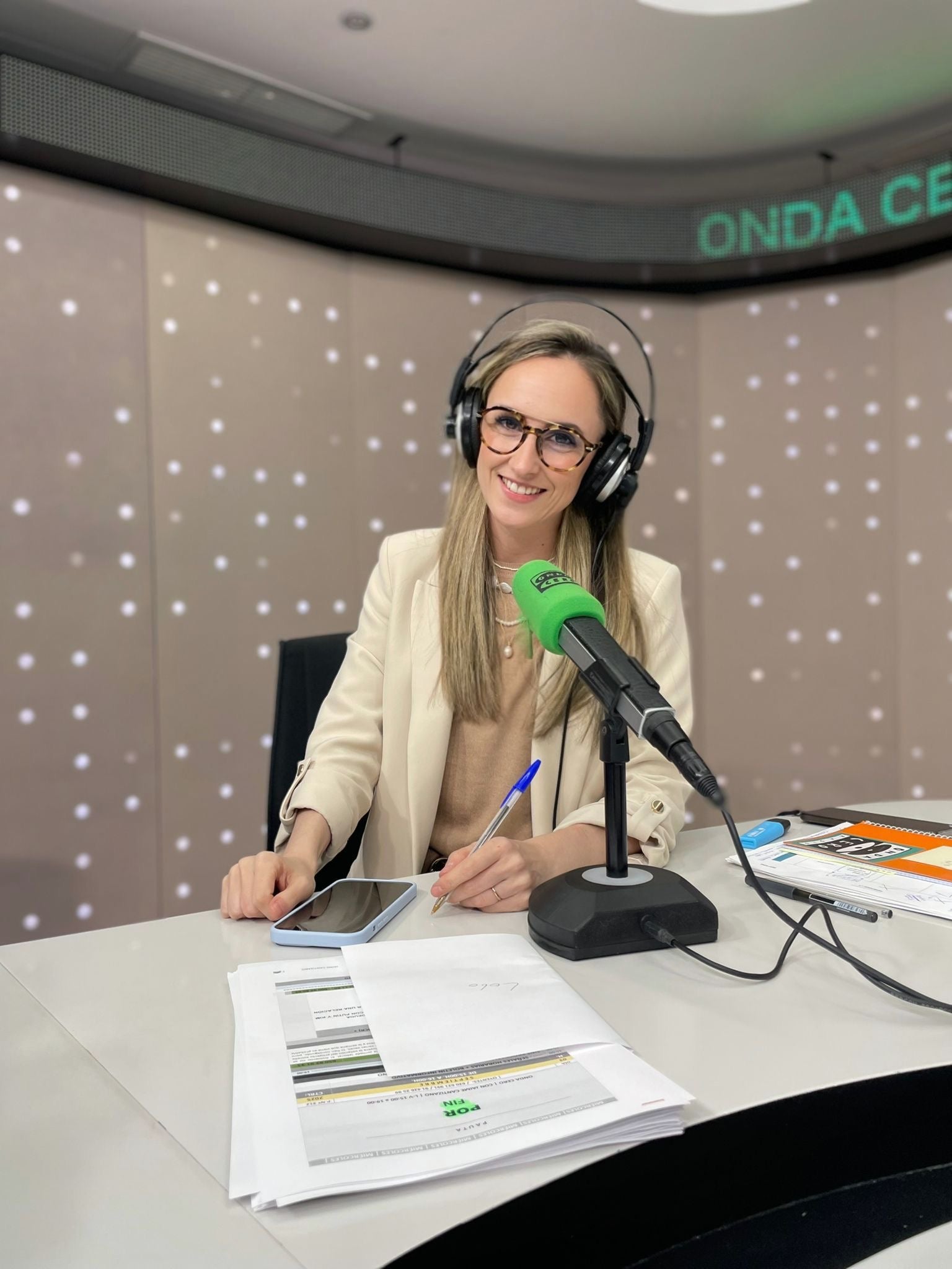 Alejarse de la ignorancia es la única igualdad de oportunidades Alejarse de la ignorancia es la única igualdad de oportunidades