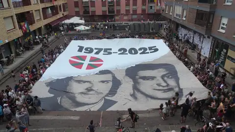 Gobierno vasco afirma que 'Txiki' y Otaegi son "víctimas" del franquismo pero pide que "no se instrumentalicen" Gobierno vasco afirma que 'Txiki' y Otaegi son "víctimas" del franquismo pero pide que "no se instrumentalicen"