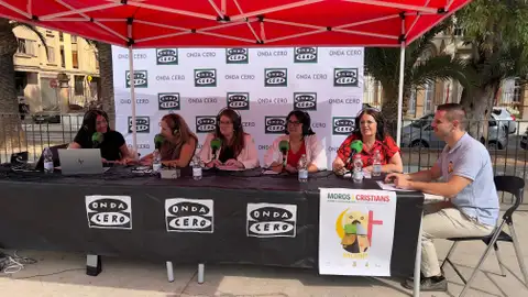 Más de Uno Sagunto en la Plaza Cronista Chabret Más de Uno Sagunto en la Plaza Cronista Chabret