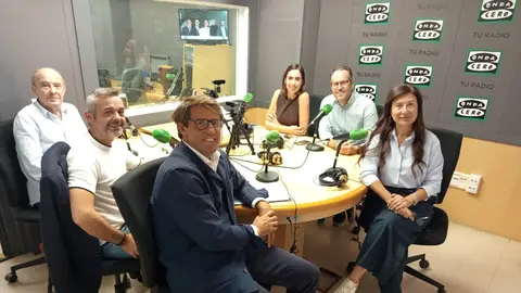 Tertulianos en Más de uno Elche Tertulianos en Más de uno Elche