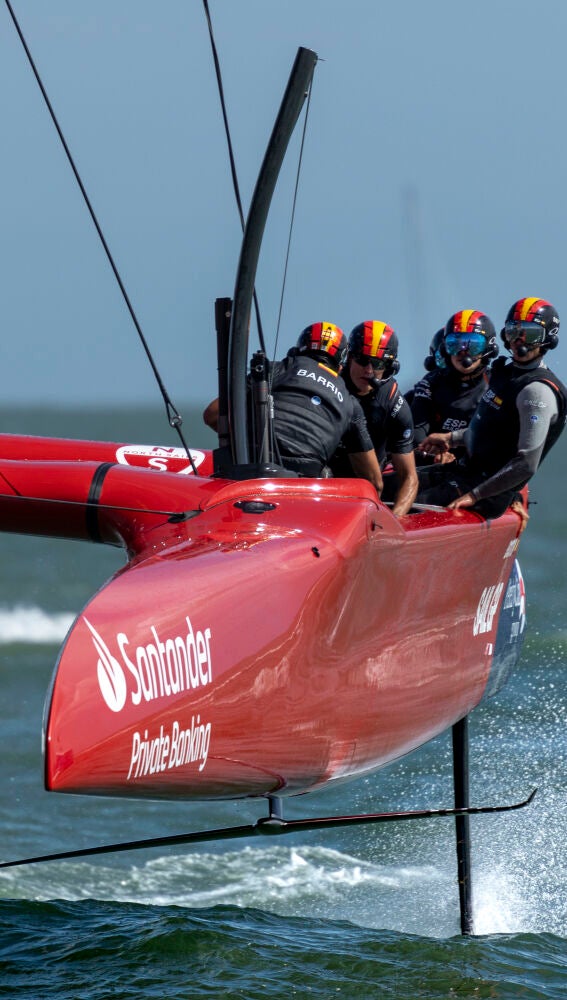 "Los Gallos" el equipo español de SailGP