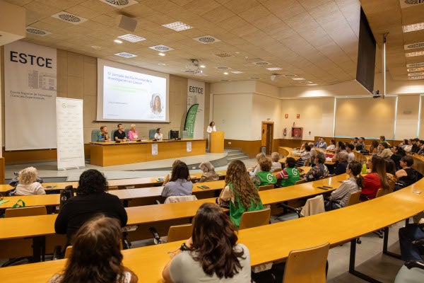 L’AECC dona suport a la investigació de l'UJI en el seu repte de millorar la taxa de supervivència del càncer L’AECC dona suport a la investigació de l'UJI en el seu repte de millorar la taxa de supervivència del càncer