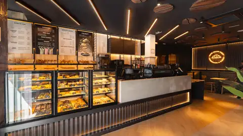 Manolo Bakes refuerza su presencia en Málaga con su segunda tienda en la capital Pan