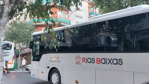 Santiago aprueba el pago de deudas del bus urbano de casi 3 millones euros, bloqueado desde junio Santiago aprueba el pago de deudas del bus urbano de casi 3 millones euros, bloqueado desde junio