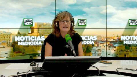 Elena Gijón: "El Gobierno considera que no tiene por qué informarnos a través de las cuentas públicas de sus políticas"