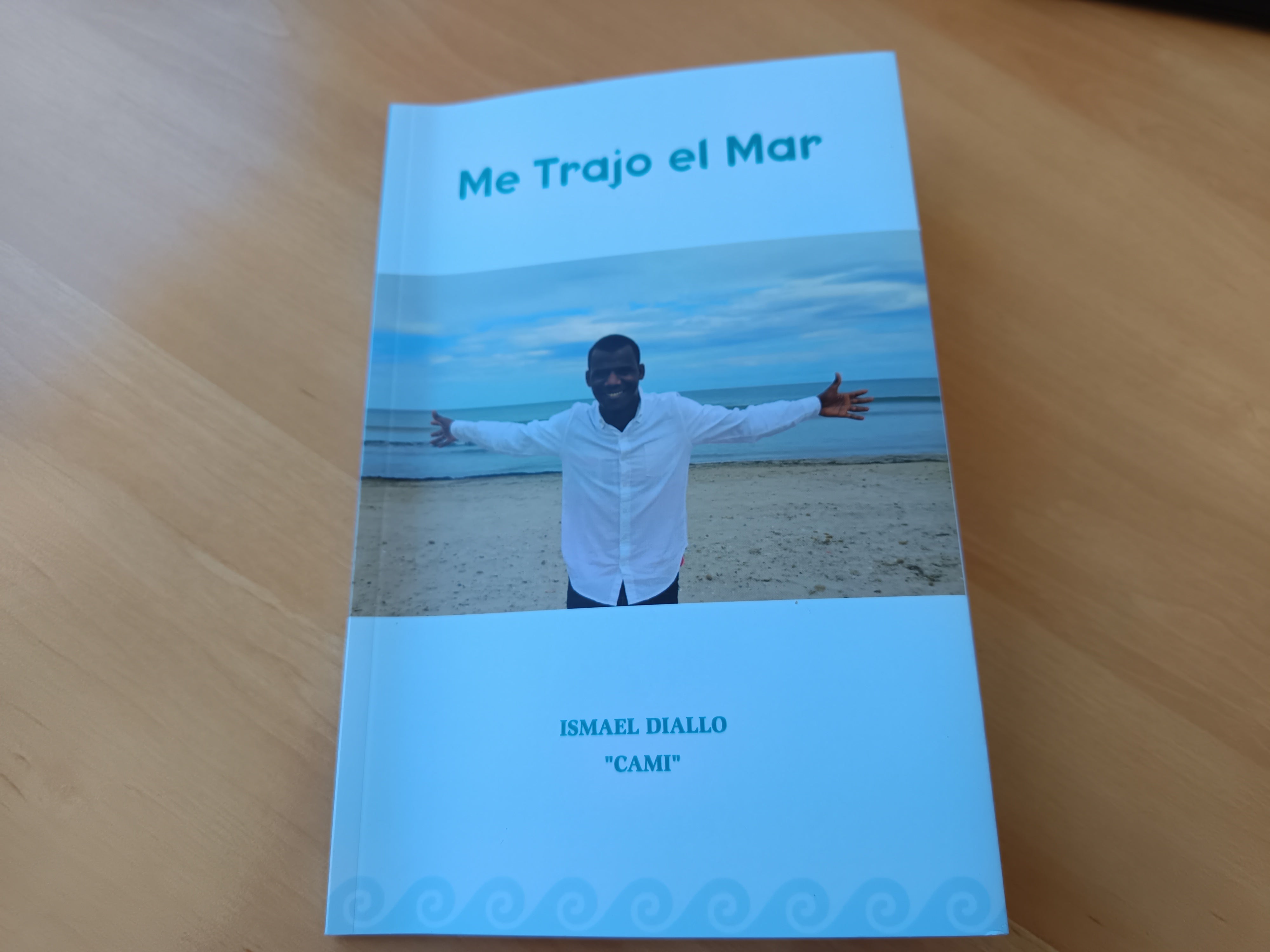"Me trajo el mar" de Ismael Diallo "Me trajo el mar" de Ismael Diallo