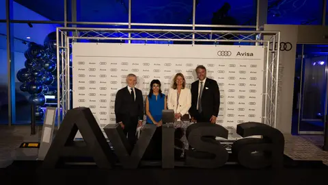 Avisa inaugura sus nuevas instalaciones Audi en Sevilla: innovación, boutique de marca y compromiso con la automoción Avisa inaugura sus nuevas instalaciones Audi en Sevilla: innovación, boutique de marca y compromiso con la automoción