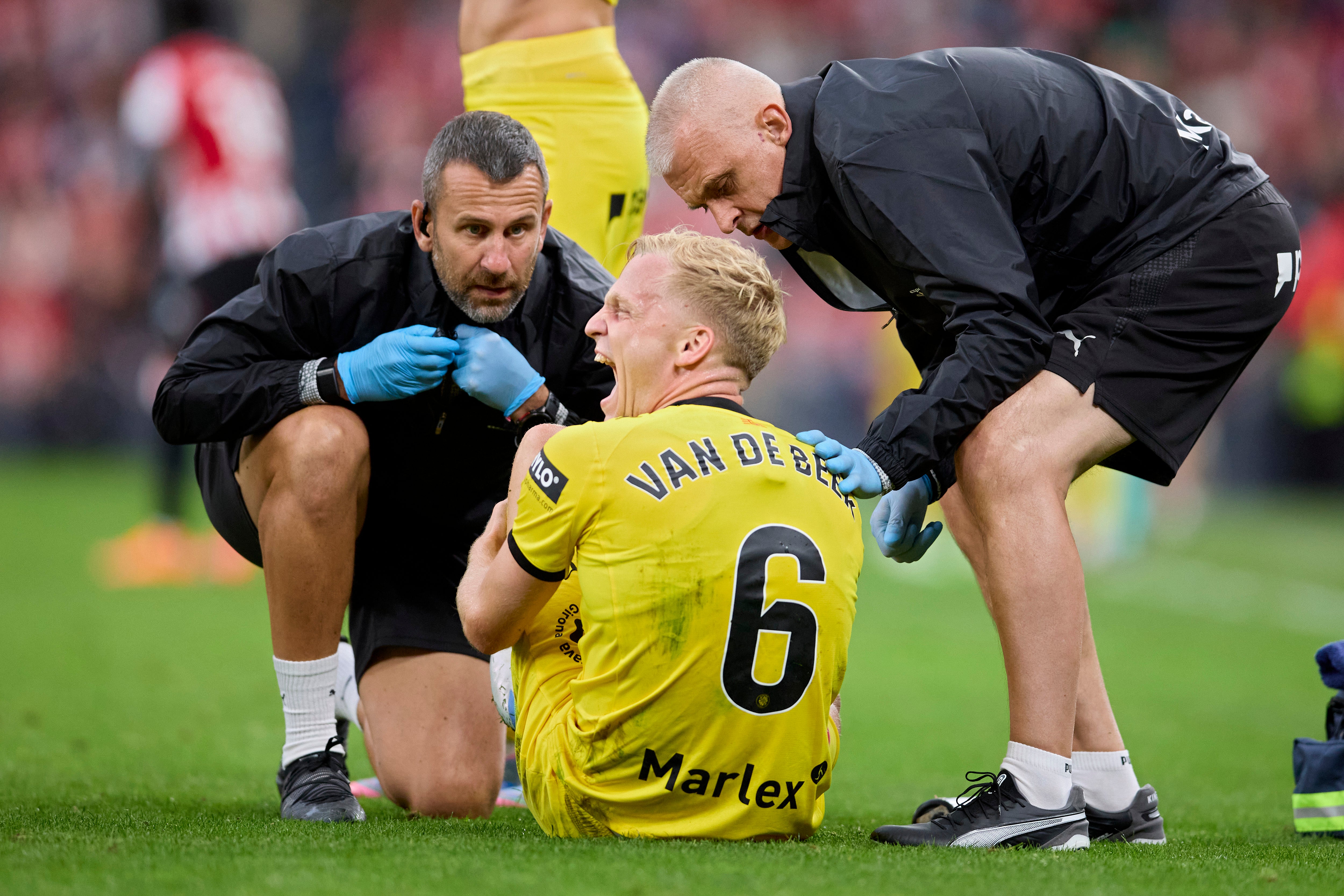 Van de Beek sufre una rotura completa del tendón de Aquiles Van de Beek sufre una rotura completa del tendón de Aquiles