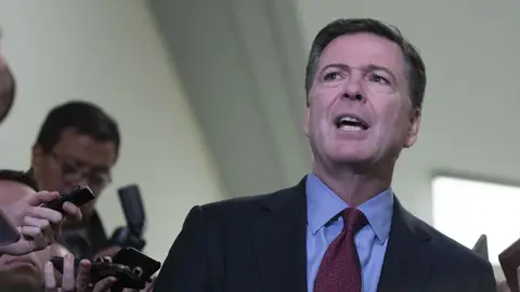 Quién es James Comey, el exdirector del FBI imputado por el Gobierno de Trump por "falso testimonio" Quién es James Comey, el exdirector del FBI imputado por el Gobierno de Trump por "falso testimonio"