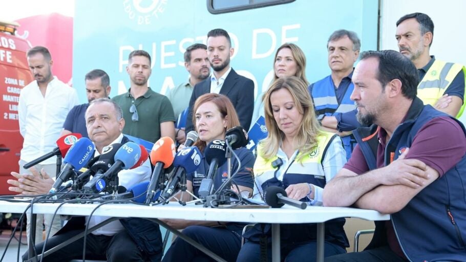 Comienzan las evacuaciones de vecinos en Garachico (Tenerife) por el simulacro de erupci&oacute;n volc&aacute;nica de este viernes