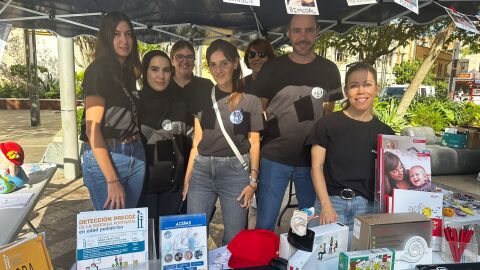 Stand de ACEPAS en Ceuta por el D&iacute;a internacional de las personas sordas