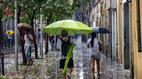 Valencia suspende la actividad lectiva por lluvia en las pedanías afectadas por la DANA y zonas inundables