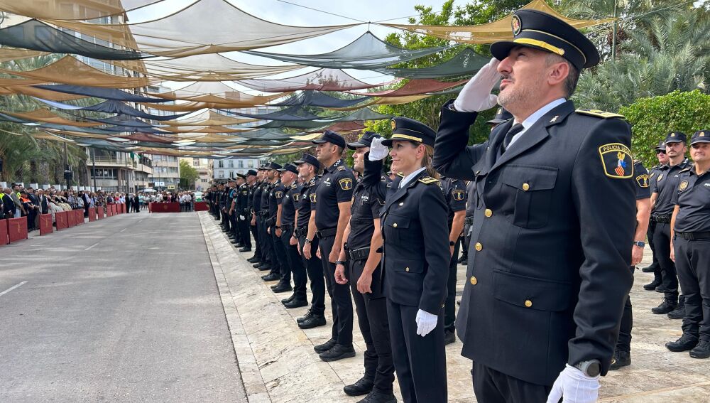 Acto de celebración del día del patrón dela Policía Local de Elche 2025.
