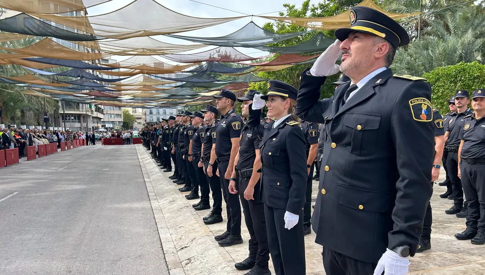 Acto de celebración del día del patrón dela Policía Local de Elche 2025. Acto de celebración del día del patrón dela Policía Local de Elche 2025.
