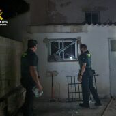 La Guardia Civil rescata a una mujer de un incendio en una vivienda de Altea