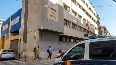 Condenan a un hombre de 46 años por apuñalar a su ex y a la pareja de ésta en Benidorm Condenan a un hombre de 46 años por apuñalar a su ex y a la pareja de ésta en Benidorm