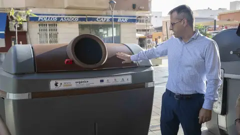El Ayuntamiento prevé adjudicar a Urbaser la recogida y transporte de residuos por más de 142 millones El Ayuntamiento prevé adjudicar a Urbaser la recogida y transporte de residuos por más de 142 millones