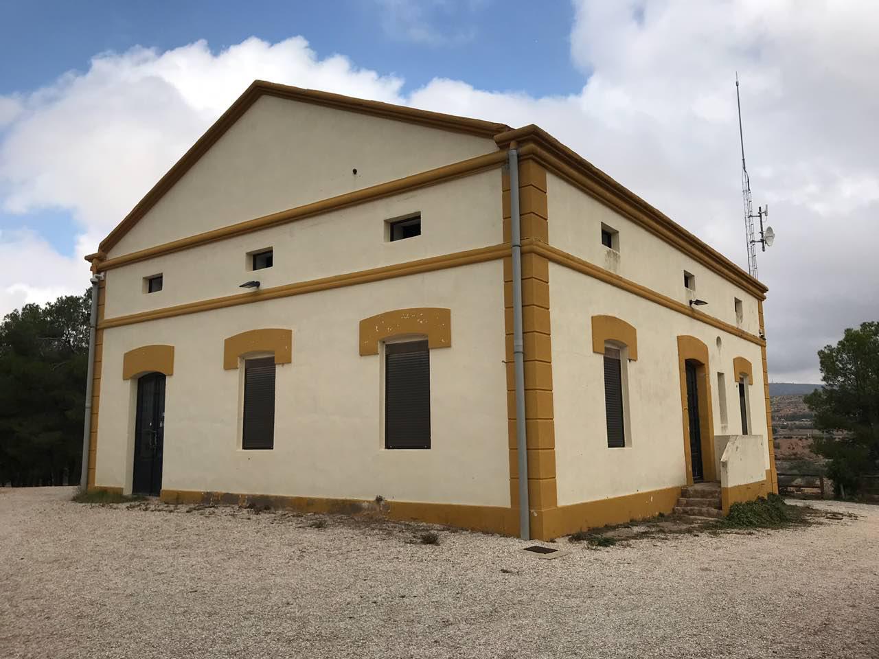Reabre un nuevo albergue turístico en Almansa Reabre un nuevo albergue turístico en Almansa