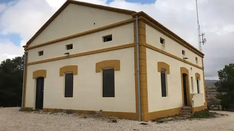 Reabre un nuevo albergue turístico en Almansa Reabre un nuevo albergue turístico en Almansa