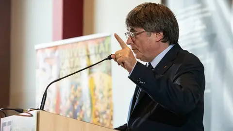 Puigdemont reivindica el 1-O ocho años después: "No renunciaremos a este derecho"