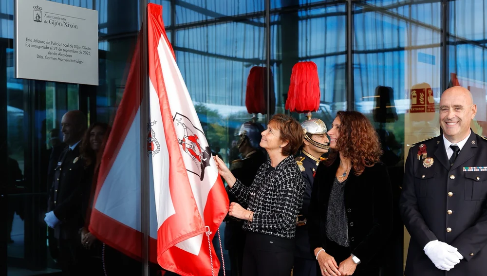 Inaugurada nueva comisaría de la policía local de Gijón Inaugurada nueva comisaría de la policía local de Gijón