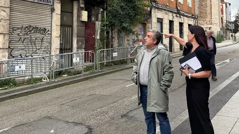 El Ayutamiento de Santander inicia el derribo los números 9 y 13 en el Cabildo de Arriba El Ayutamiento de Santander inicia el derribo los números 9 y 13 en el Cabildo de Arriba