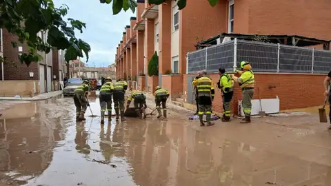 Las brigadas de INFOAR trabajan en los municipios afectados por la crecida del Huerva Las brigadas de INFOAR trabajan en los municipios afectados por la crecida del Huerva