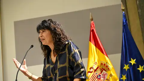 El Gobierno tipificará la violencia vicaria como un delito específico