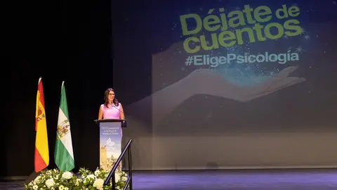 Mariela Checa, decana del COPAO Mariela Checa, decana del COPAO