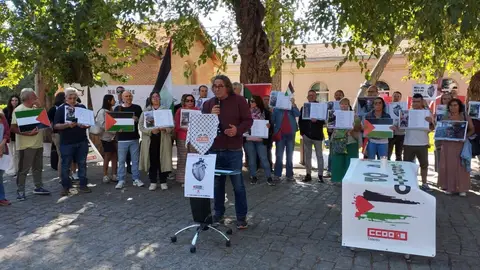Acto en la UCLM en solidaridad con el pueblo palestino, convocado por CCOO. Acto en la UCLM en solidaridad con el pueblo palestino, convocado por CCOO.