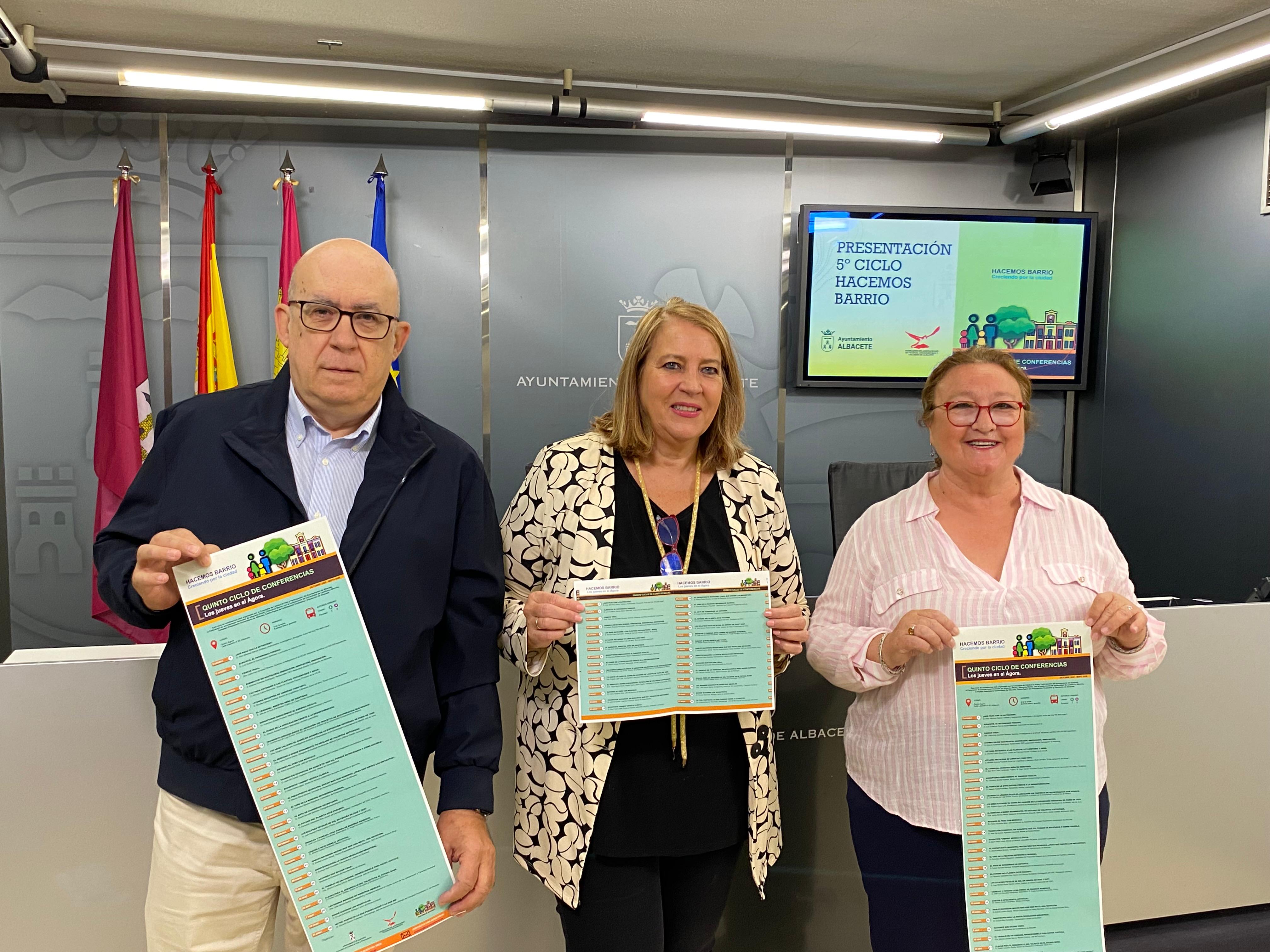 El programa ‘Hacemos barrio’ ofrece en el Centro Ágora 30 charlas divulgativas El programa ‘Hacemos barrio’ ofrece en el Centro Ágora 30 charlas divulgativas