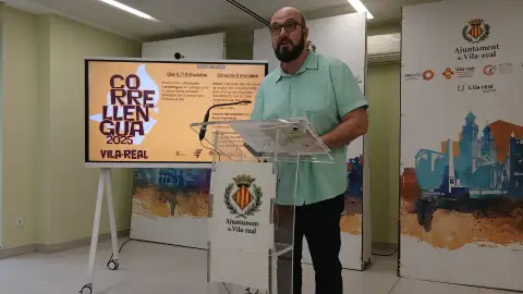 El concejal de Normalització Lingüística, Santi Cortells, ha presentado la programación del 9 d´Octubre. El concejal de Normalització Lingüística, Santi Cortells, ha presentado la programación del 9 d´Octubre.