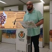 El concejal de Normalització Lingüística, Santi Cortells, ha presentado la programación del 9 d´Octubre. 