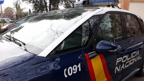 Vehículo de la Policía Nacional Vehículo de la Policía Nacional