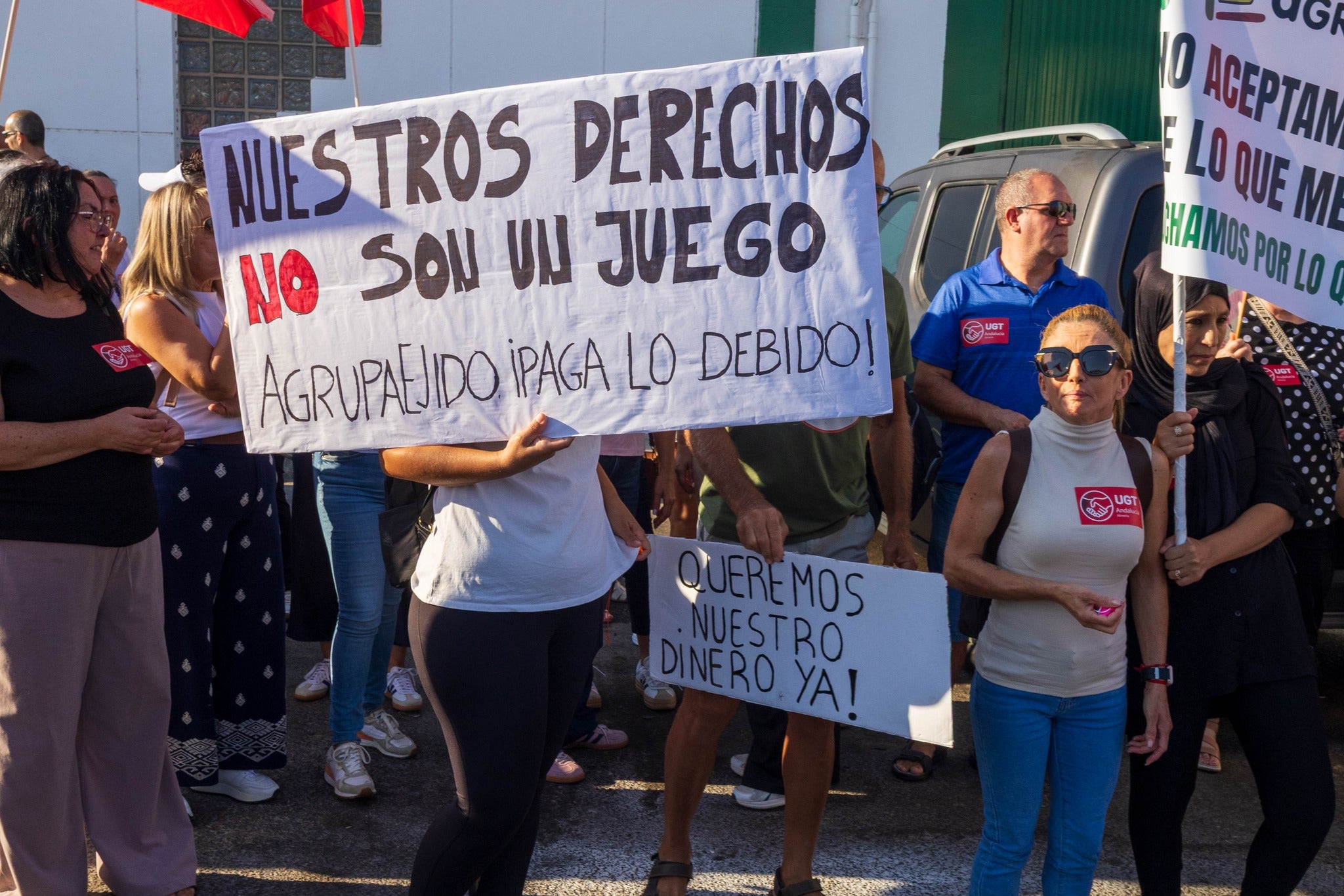 Unos 150 empleados de Agrupaejido se manifiestan por un ERTE de dos años al 95% de la plantilla Unos 150 empleados de Agrupaejido se manifiestan por un ERTE de dos años al 95% de la plantilla