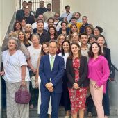 Foto de familia de la visita a las lanzaderas