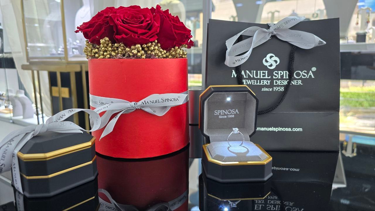 Málaga se convierte en epicentro del compromiso: diamantes, pedidas inolvidables y una joyería con historia Málaga se convierte en epicentro del compromiso: diamantes, pedidas inolvidables y una joyería con historia