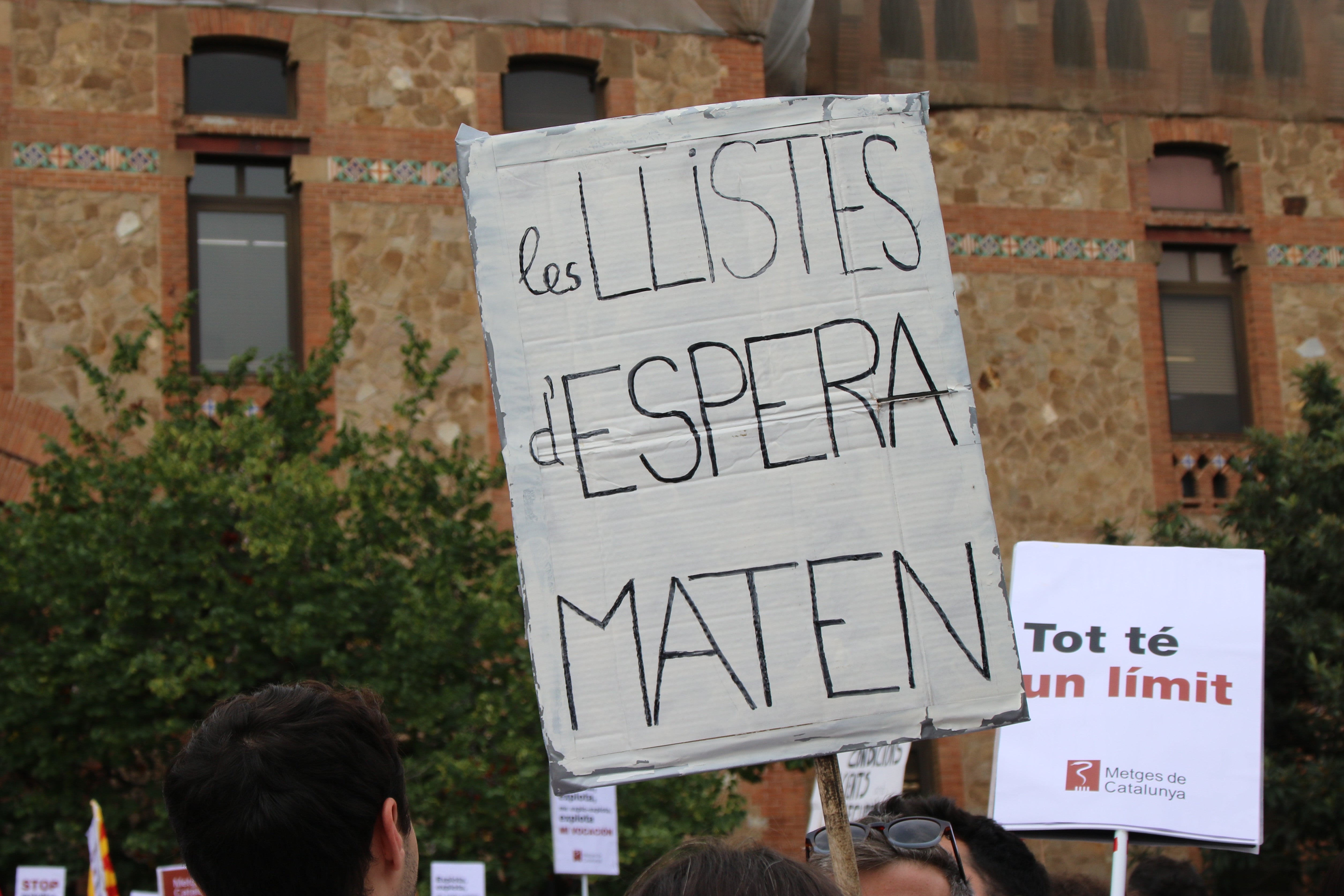 Els metges catalans se sumen a la vaga estatal d'aquest divendres Els metges catalans se sumen a la vaga estatal d'aquest divendres