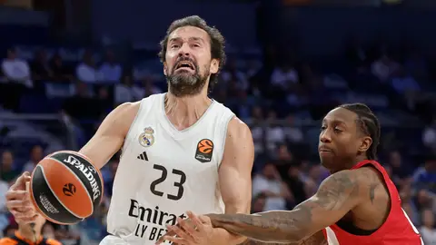 El Real Madrid aplasta al Olympiacos en el último cuarto El Real Madrid aplasta al Olympiacos en el último cuarto