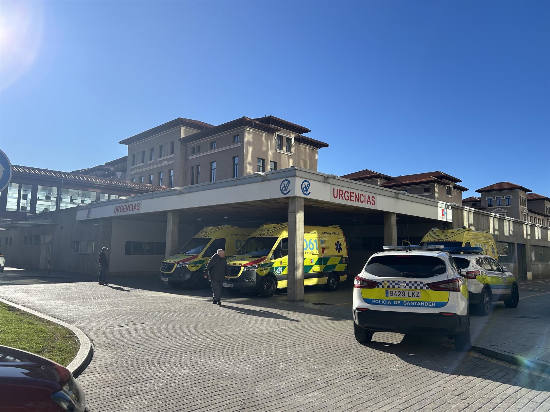 Condenado a 75 días de trabajos para la comunidad el hombre que abofeteó a una enfermera en Urgencias de Valdecilla Condenado a 75 días de trabajos para la comunidad el hombre que abofeteó a una enfermera en Urgencias de Valdecilla