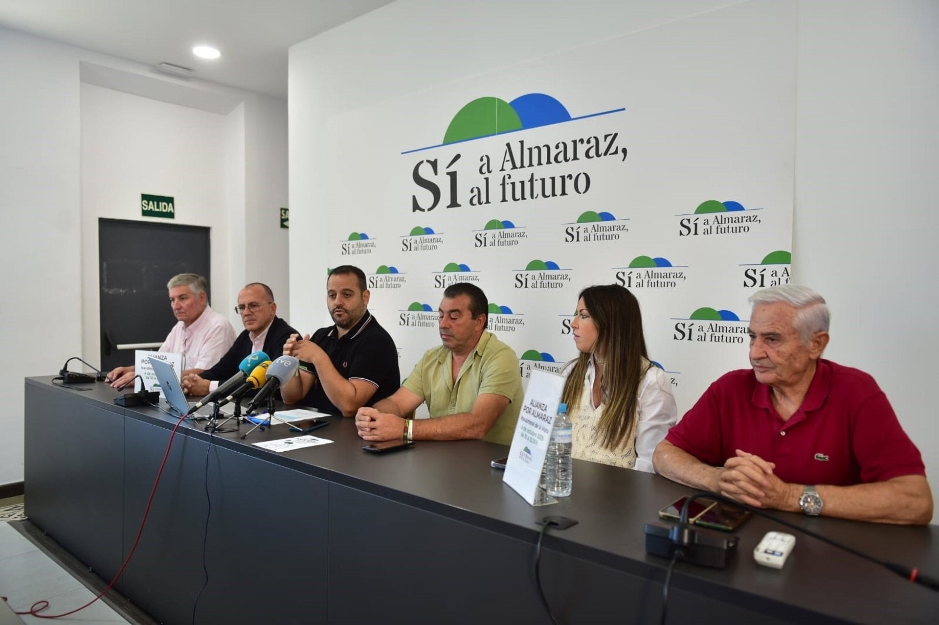 Nace la 'Alianza por Almaraz' para "frenar el cierre de la primera industria de Extremadura" Nace la 'Alianza por Almaraz' para "frenar el cierre de la primera industria de Extremadura"