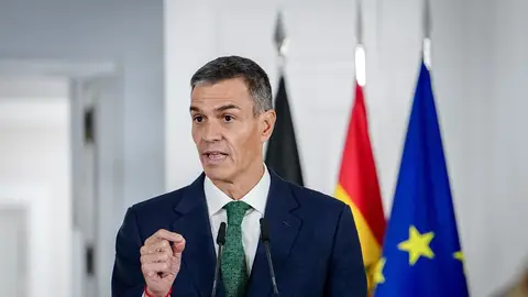Qué significa que el aborto se incluya como derecho en la Constitución: la nueva propuesta de Pedro Sánchez