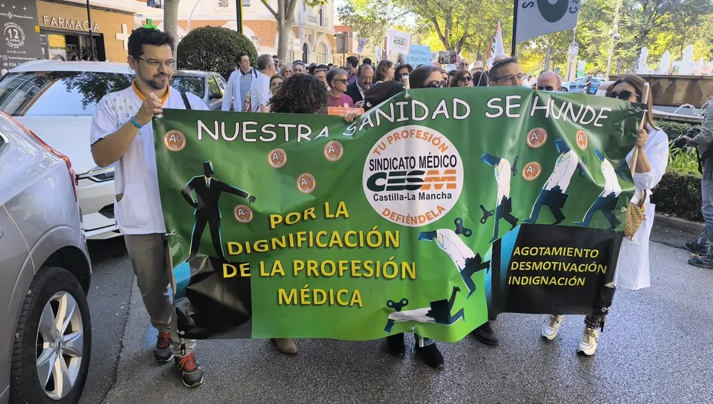 Manifestación de médicos en Ciudad Real Manifestación de médicos en Ciudad Real