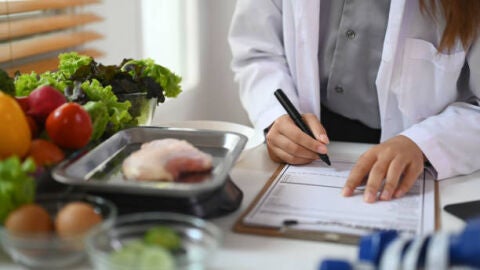 &iquest;Qu&eacute; tipo de ciencia es la gastronom&iacute;a? Combina elementos de qu&iacute;mica, biolog&iacute;a, f&iacute;sica y nutrici&oacute;n