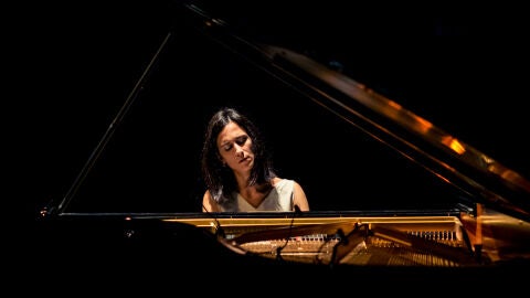 a pianista lusa Joana Gama