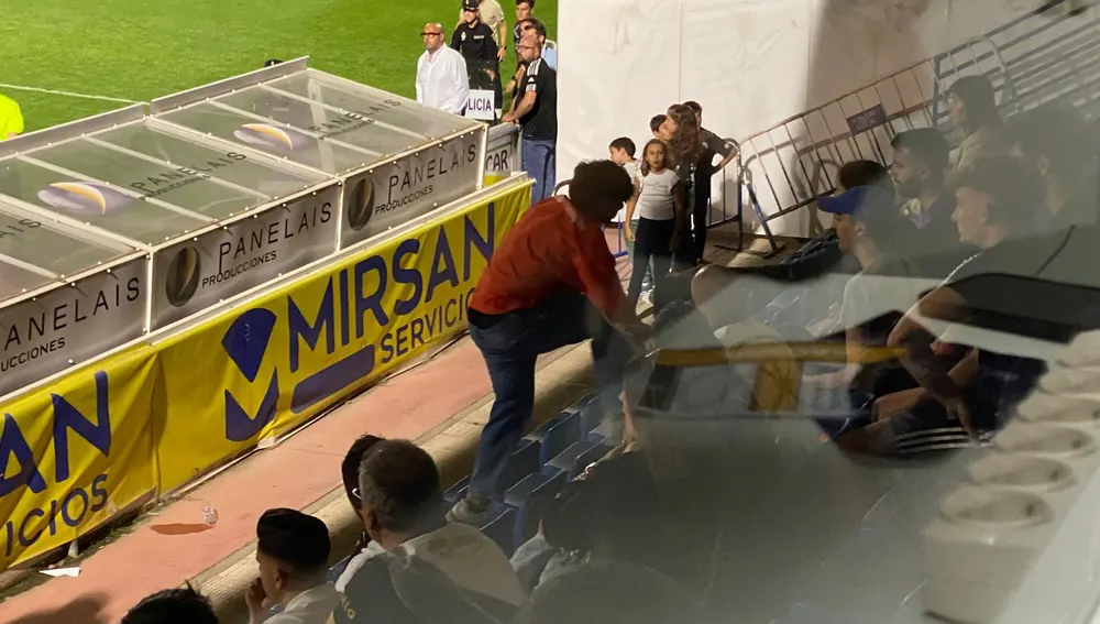 El seguidor regresa a su ubicación El seguidor regresa a su ubicación