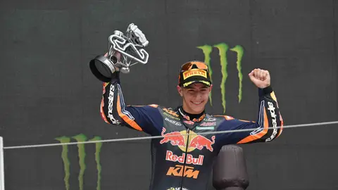 José Antonio Rueda, nuevo campeón del mundo de Moto 3