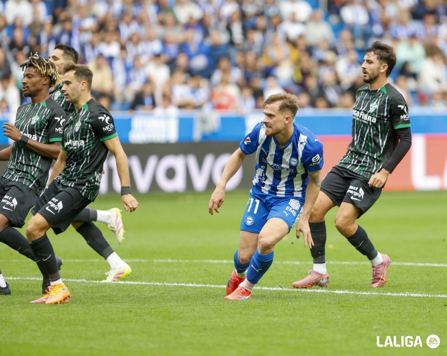 El Elche se queda sin el récord de partidos invicto como recién ascendido El Elche se queda sin el récord de partidos invicto como recién ascendido