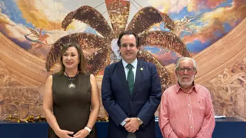 De izquierda a derecha: Cristina Medina, Álvaro Antón y José Soto. De izquierda a derecha: Cristina Medina, Álvaro Antón y José Soto.