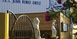 100% de empleabilidad para los titulados en Grado Medio de Piedra Natural por el I.E.S. Juan Rubio Ortiz de Macael 100% de empleabilidad para los titulados en Grado Medio de Piedra Natural por el I.E.S. Juan Rubio Ortiz de Macael